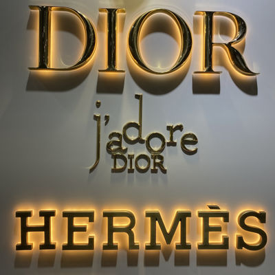 OEM ODMのバックリットの手紙の印のアクリルの白熱印板ミラーの終わり