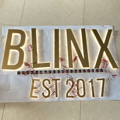 金のブラシSSは経路識別文字のロゴの印Highspanを照らした