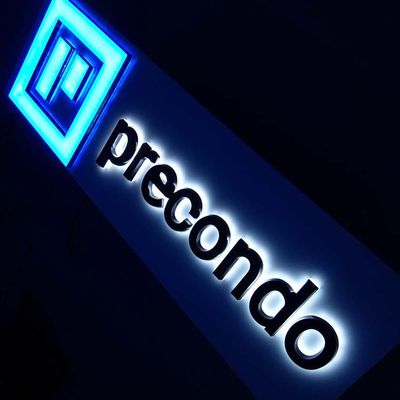 Shopfrontの半透明なアクリルのバックリットの手紙の印会社のための40cm