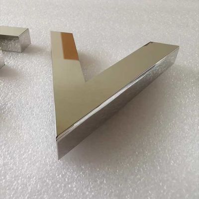 アルファベットの手紙のShopfrontの表記銀製ミラー2cmの厚さによって製造される金属の手紙