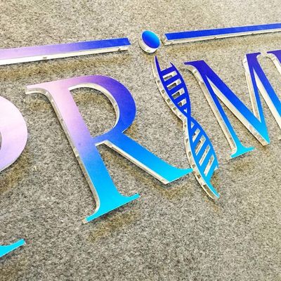 屋内受信の店のための固体アクリルの手紙の印3mm-20mmの厚さ