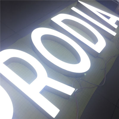 屋外の習慣レーザーは金属のロゴの印をつける印板HIGHSPANを切った