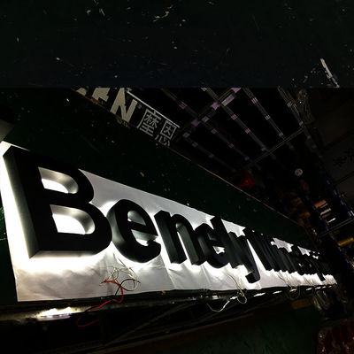 ULの経路識別文字のバックライトを当てられたOemによって照らされる表記はライト ボックスの表記に文字を入れる