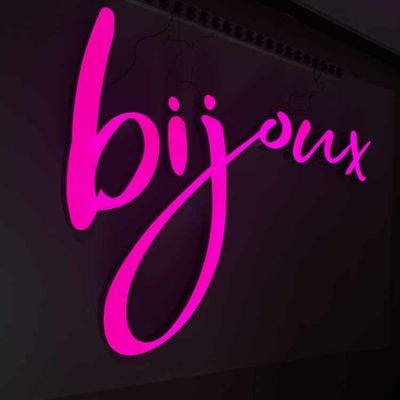 ODMの建物のイタリック体3dの手紙の印はIllumianted板アクリルに金属をかぶせる