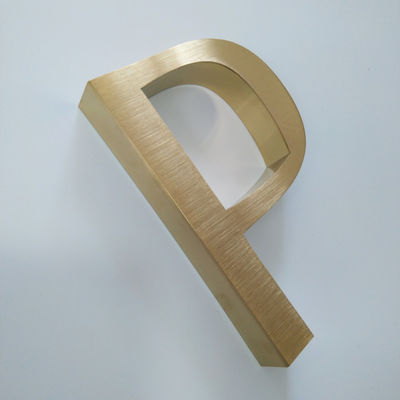 内部のオフィスのドアの金属の手紙の印はブラシをかけられたSS304電子めっきを磨いた