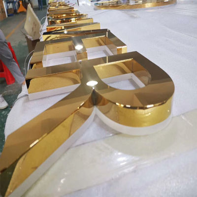 製造された小売店のロゴ3Dの手紙の印3cm-15cmの深さ