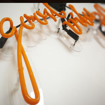 棒装飾10kvのアクリル板とのだけ注文のネオン サインのよい感情